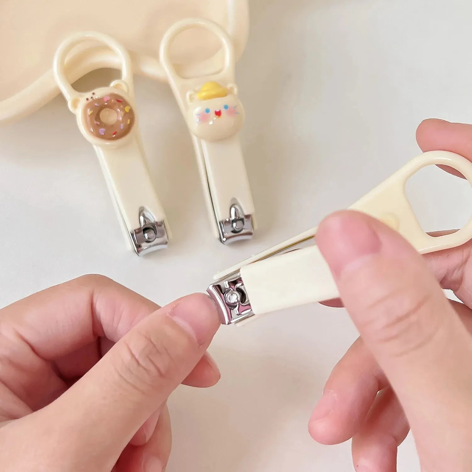 Cute Cartoon Nail Clippers Creative Bear Bow